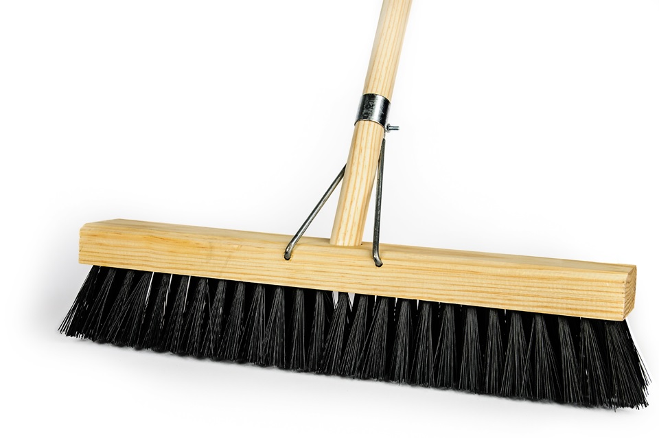 Platform Broom